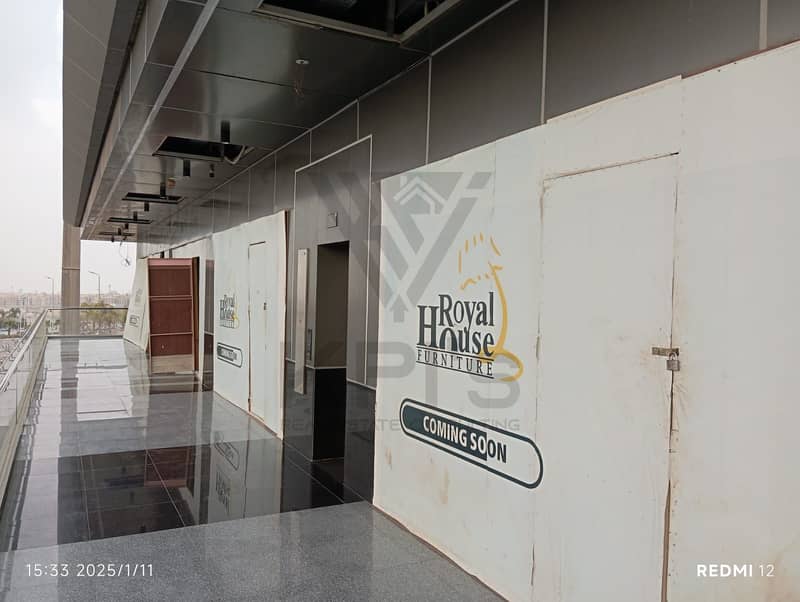 Shop for sale at the best price, prime location - ready for inspection and operation in Sway mall - area 68m - Widok 5