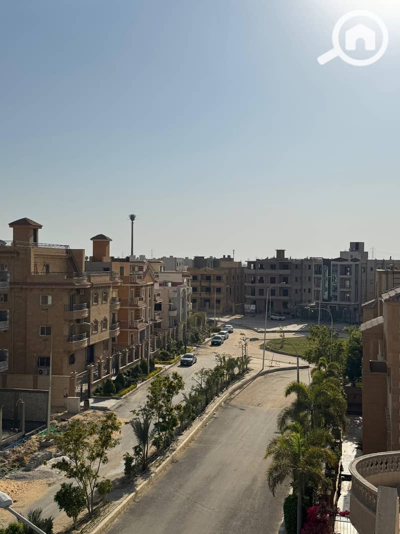 Ground Floor Apartment with Garden For Sale Al Fayrouz District, 1st Touristic Area, 6th of October Prime location next to Mall of Arabia - Ready to - Ansicht 4