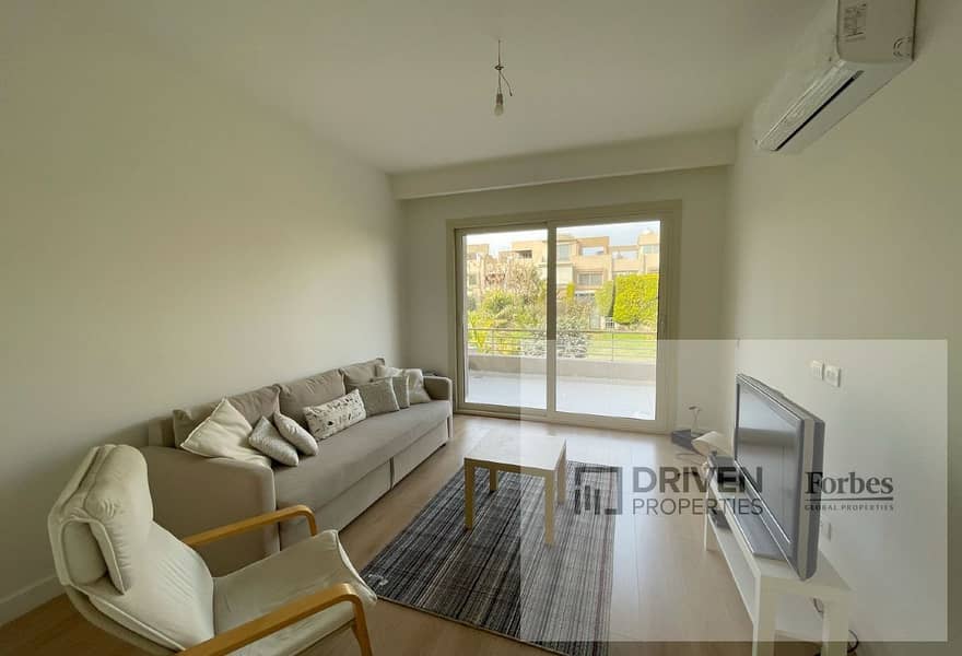 Under Market Price Fully Finished Townhouse For Sale In Golf Extension Palm Hills The Crown 6th of October City Giza - Widok 3