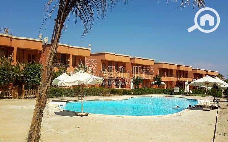 5 شاليه-للبيع-في-هوليداي-العين-السخنة-chalet-for-sale-Holiday-resort-ain-sokhna-   (3). jpg