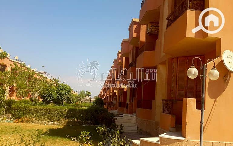 9 شاليه-للبيع-في-هوليداي-العين-السخنة-chalet-for-sale-Holiday-resort-ain-sokhna-   (2). jpg