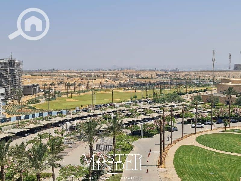 Fully finished Apartment for sale overlooking land scape and ready to move in Uptown Cairo Compound in Mokattam by Emaar Misr - Ansicht 3