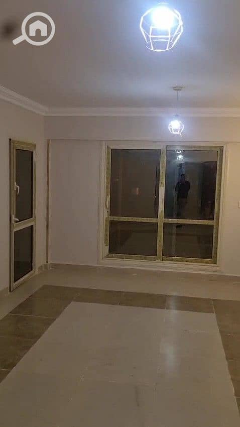 2 WhatsApp Video 2025-12-16 at 22.42. 02_6a4500ba - frame at 0m10s. jpg