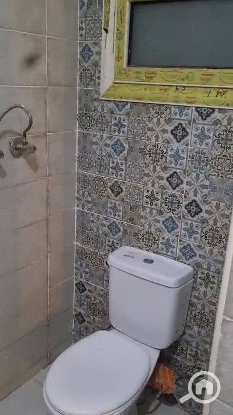 14 WhatsApp Video 2025-12-16 at 22.42. 02_6a4500ba - frame at 0m40s. jpg