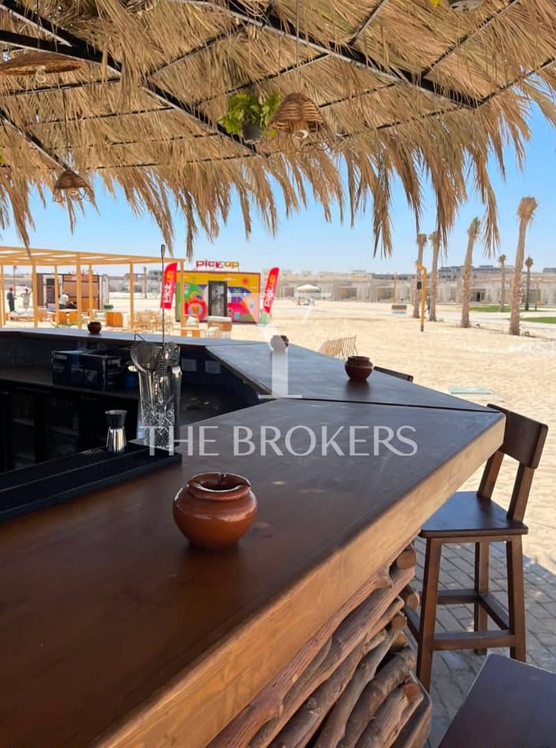 Premium Deal: 3-Bedroom Fully Finished Chalet for Sale in Seashore Hyde Park - Widok 6