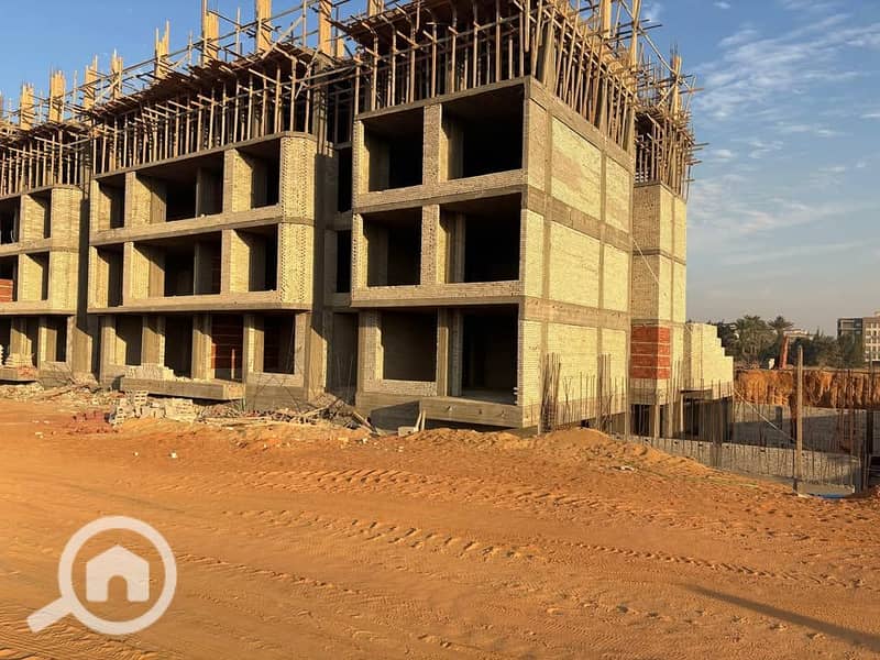 200 square meter apartment for sale in Rofan Compound in Sheikh Zayed - Ansicht 4
