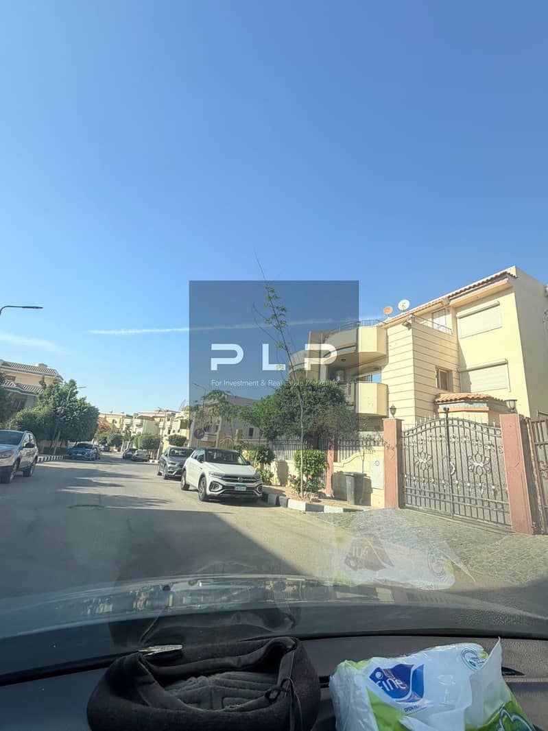 Twin house for sale in Golden Heights, fully finished – in front of Gate 6, Al Rehab | Ready to Move In Immediately - Widok 5