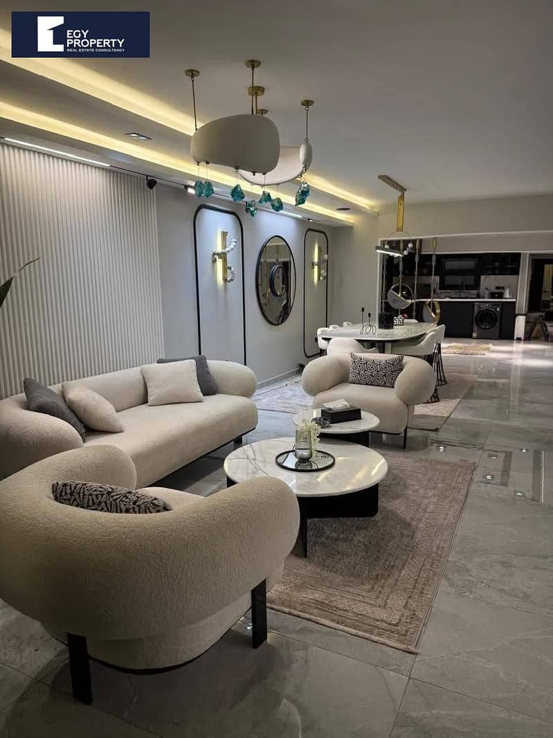 Prime Location Apartment with Installments for Sale in District 5 – New Cairo - Widok 4