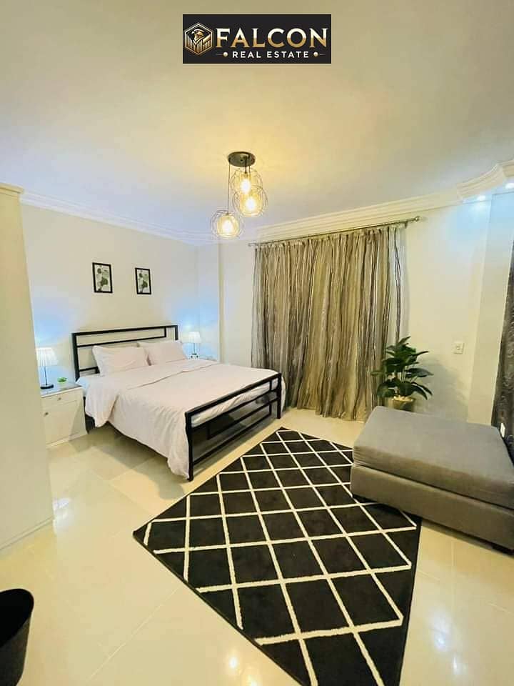 Apartment for sale, 3 bedrooms, with a 40% discount. Park View, prime location, De Joya R8, next to IL Bosco New Capital. Lagoons. - Widok 4