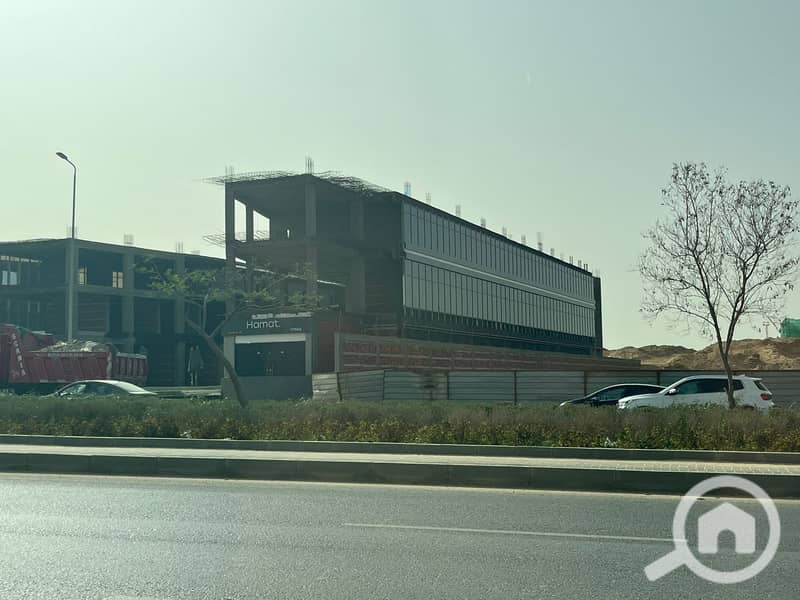 Shop for Sale in Plus Mall 90 – New Cairo | 1st Floor | 44 sqm - Widok 4