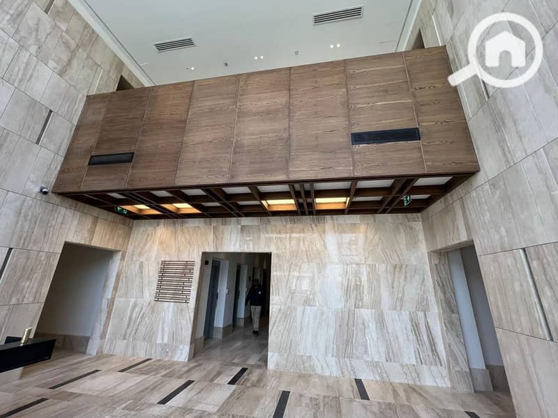 Prime Office for Rent in District 5 | 86 m² | Semi Finished - Widok 4