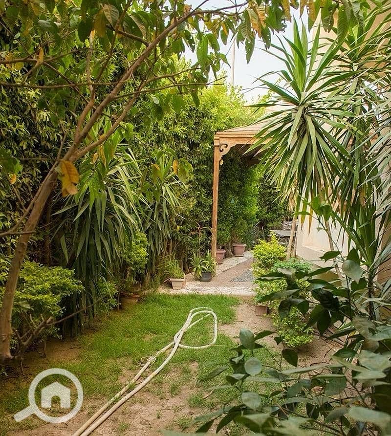 Duplex for sale in Hadayek El Mohandeseen compound, ultra-super-lux finishing, with kitchen and air conditioning. - Widok 2