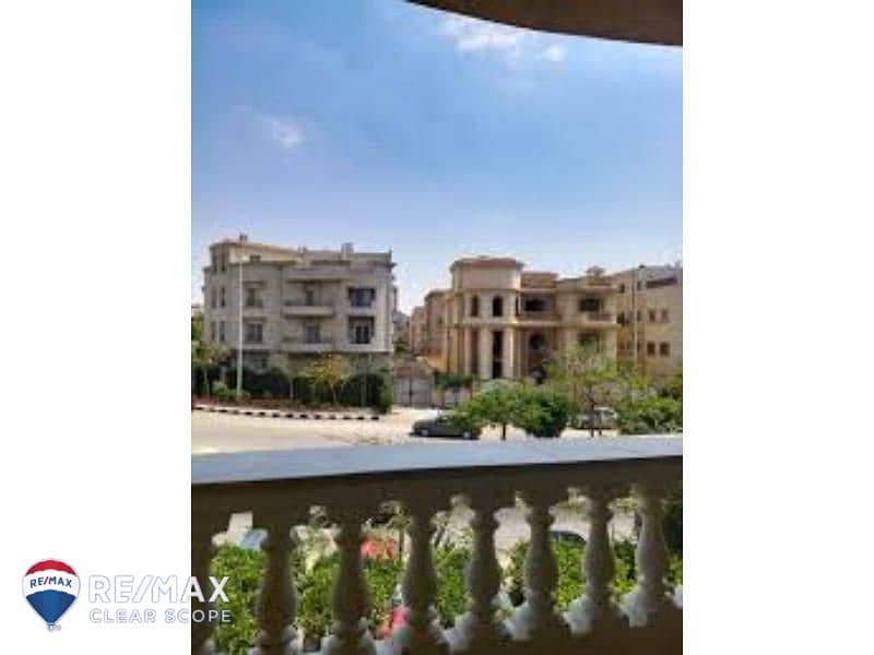 Spacious 220 SQM Apartment for Sale in Yasmeen – New Cairo - Widok 2
