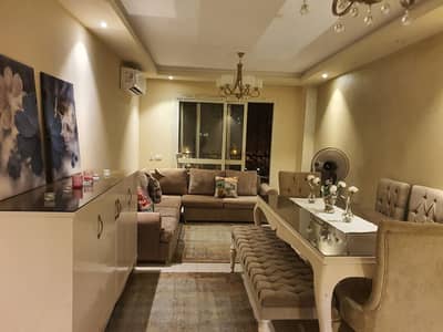2 Bedroom Flat for Rent in Zahraa Al Maadi, Cairo - شقة فندقية فاخرة للإيجار بالفرش والأجهزة تشطيب مودرن 2 Bedroom Flat for Rent in Zahraa Al Maadi, Cairo - شقة فندقية فاخرة للإيجار بالفرش والأجهزة تشطيب مودرن