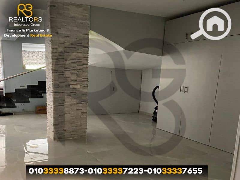 Townhouse for sale, 360 sq m, Royal Meadows Compound, behind Al Ahly Club, Sheikh Zayed. - Widok 3