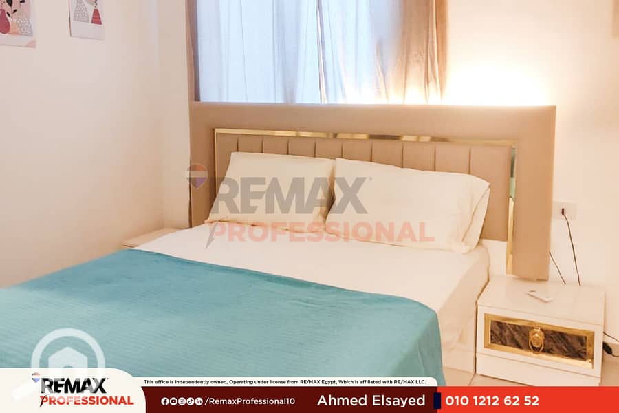 Open view of the swimming pool in Sidi Abdel Rahman - Marseilia - Widok 6
