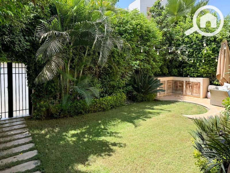 Townhouse City Villa For Sale in Westown Sodic - Widok 4