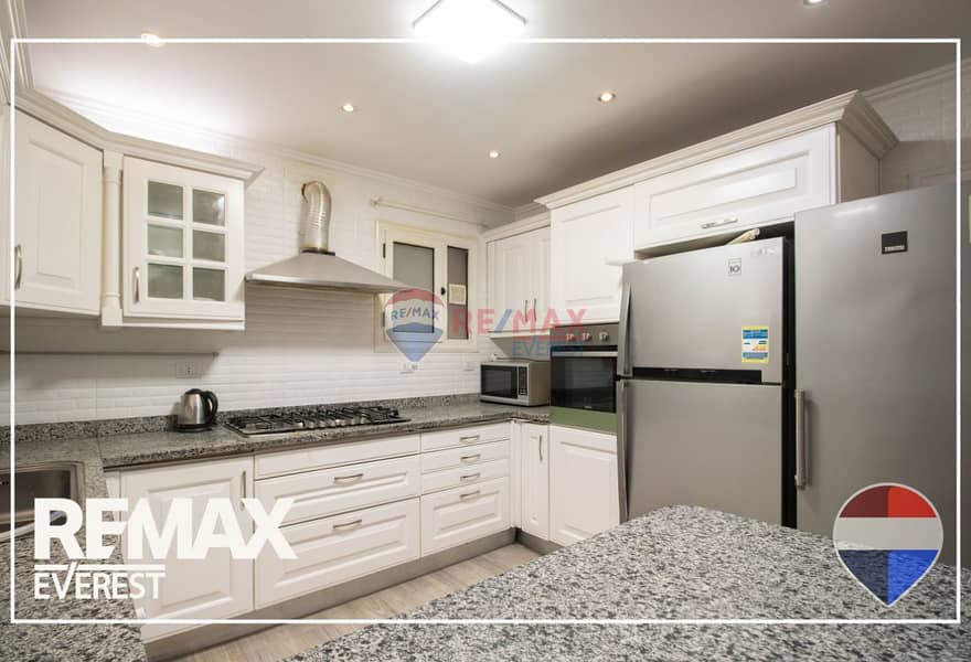 Enjoy comfortable living in a prime location in Sheikh Zayed, inside a quiet and well-maintained compound. - Ansicht 2