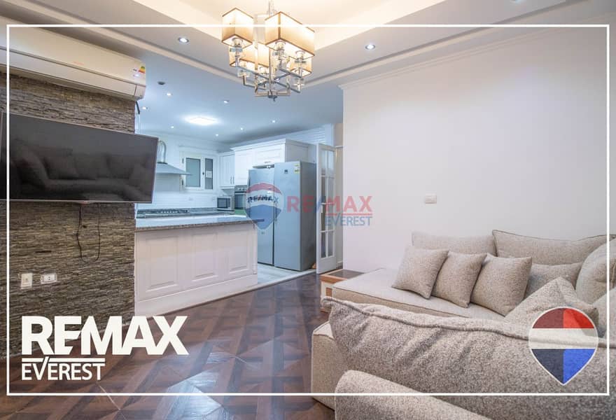 Enjoy comfortable living in a prime location in Sheikh Zayed, inside a quiet and well-maintained compound. - Ansicht 5