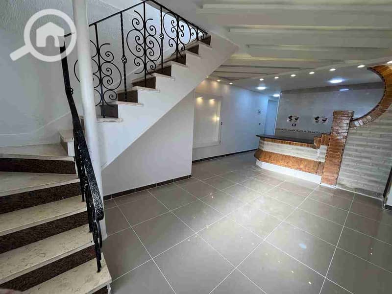 Duplex (4 bedrooms) in Palm Beach next to the sea, ultra-luxury finishing. - Widok 3