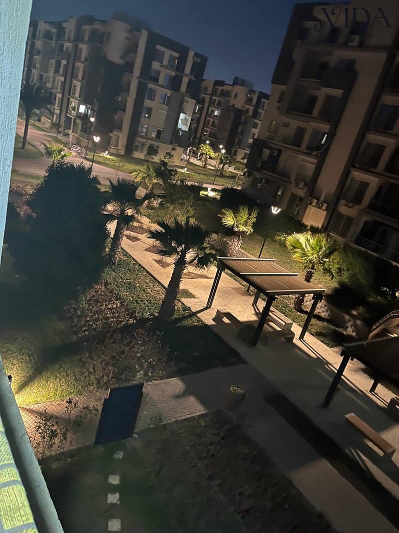 140m Apartment for sale in Jannah 2 Sheikh Zayed, North-East facing, a rare opportunity | fully finished | integrated services | 24/7 security | ready - Więcej