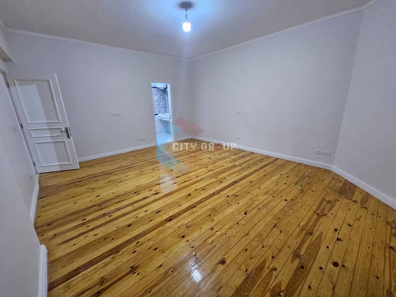 Administrative office for rent in a prime location in Sarayat El Maadi, 250 square meters - Widok 4