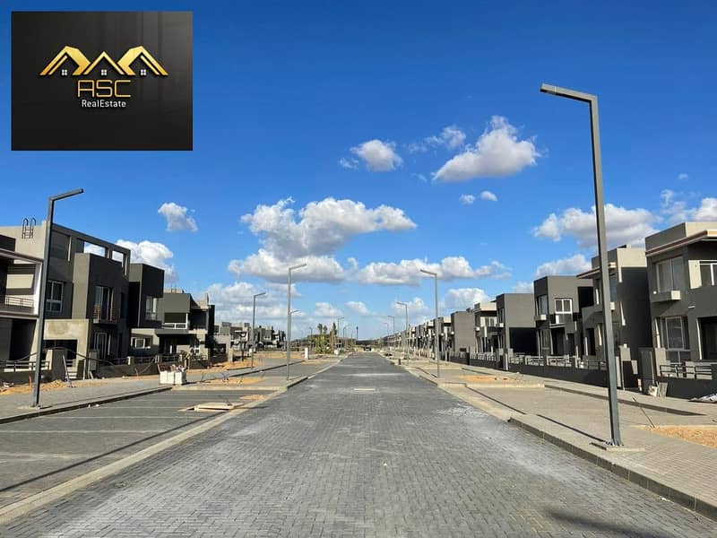 Townhouse for Sale in Kayan Compound October - Prime Location - Open Landscape View - Ready To Move - Fully Paid Unit - Core and Shell - Prime Locatio - Ansicht 4