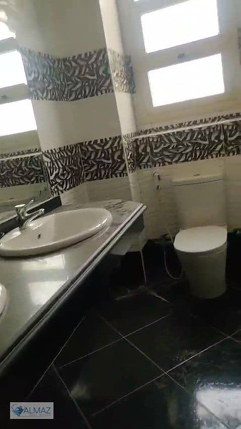 Unfurnished villa, 524 sq m with garden, for rent with air conditioning in Grand Residence Compound, Fifth Settlement, off 90th Street. - Widok 5