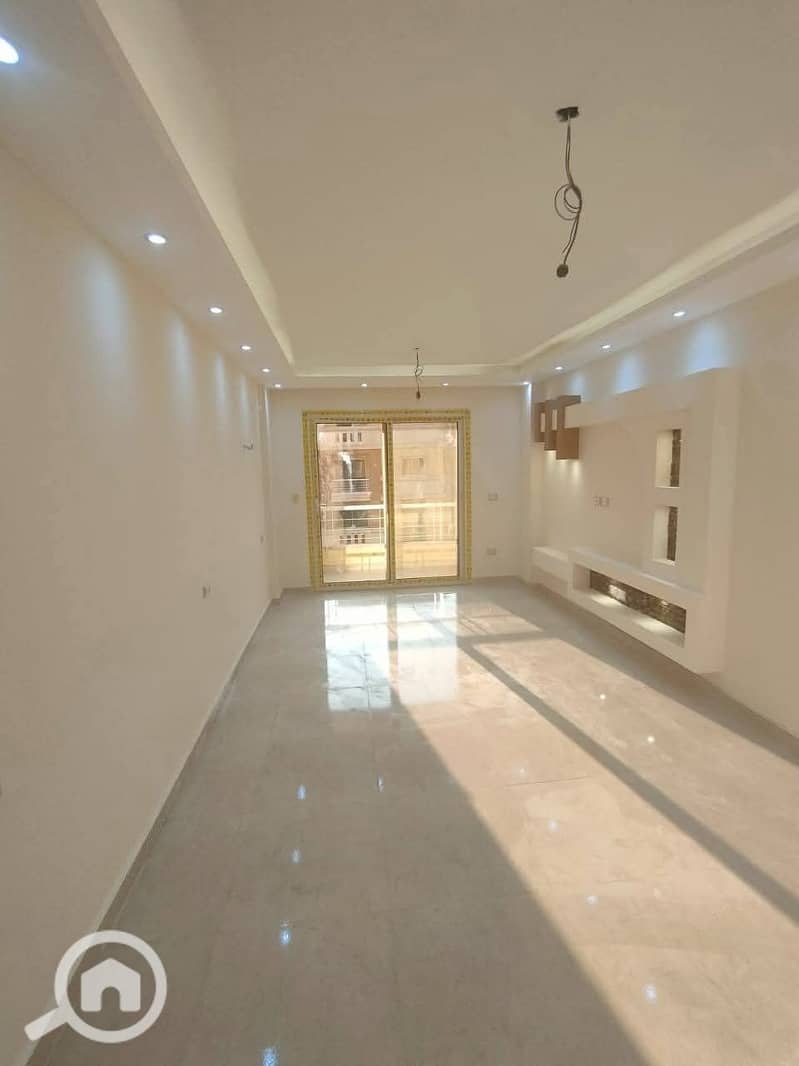 Apartment for rent, empty, ultra super lux, compound - Więcej