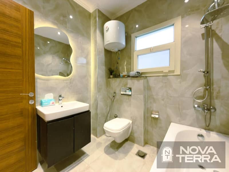 Apartment for sale in District 13, Sheikh Zayed, very prime location 220 sqm - Więcej