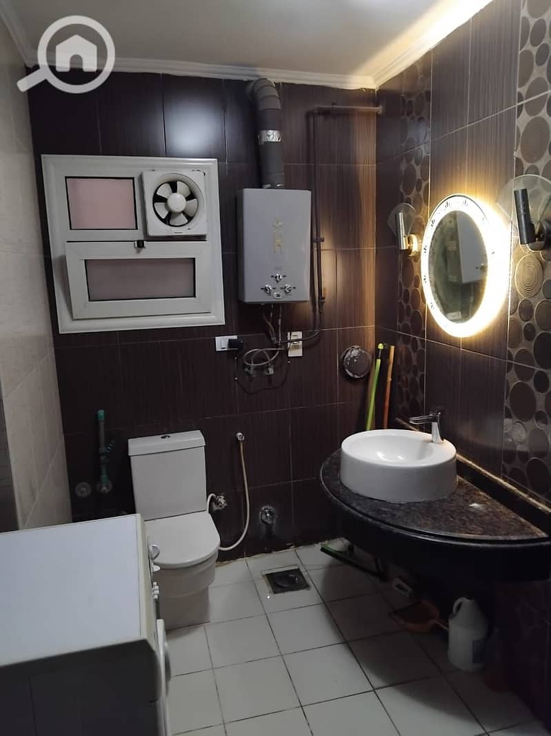 140 sqm Apartment – 3 Bedrooms, Super Lux Finishing, North-Facing Front View (North-facing apartment). - Widok 2