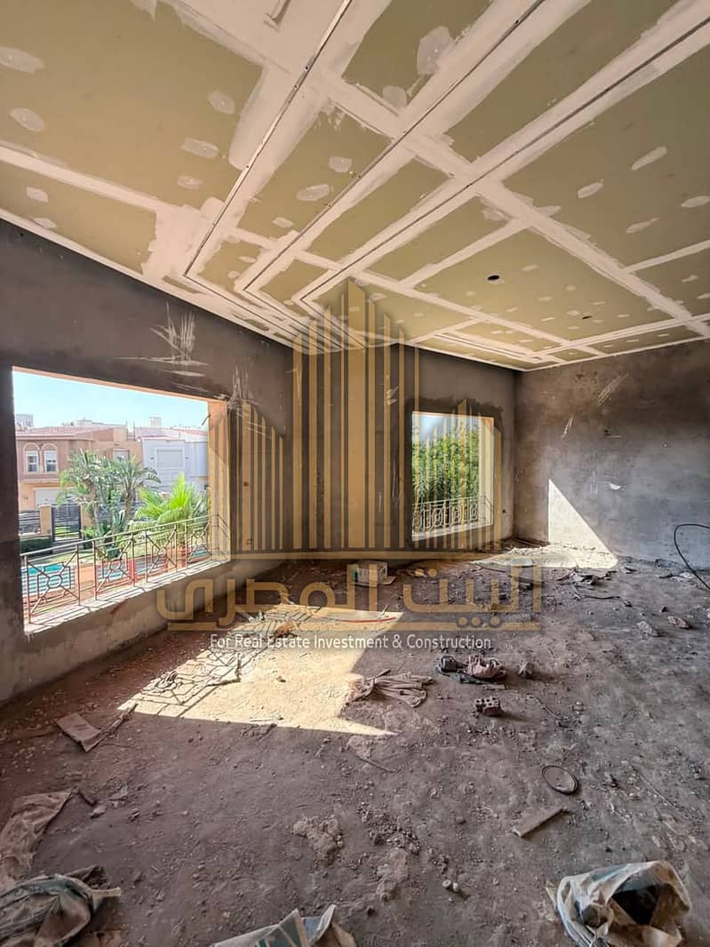Twin House for Sale in Moon Valley Compound, New Cairo | 5 Bedrooms, 2 Master Suites | 320 sqm Land – 375 sqm Built-Up Area | 70% Finished - Fler