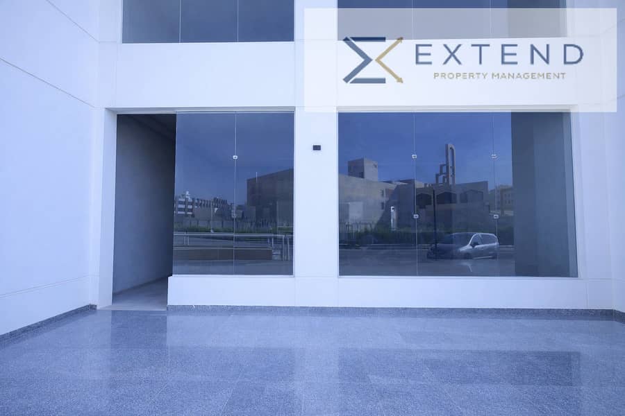 At the lowest price per meter in the heart of 6 October on the central axis, a commercial unit for rent with an area of 600m inside a mall with high foot traffic, suitable for all activities. - Widok 4