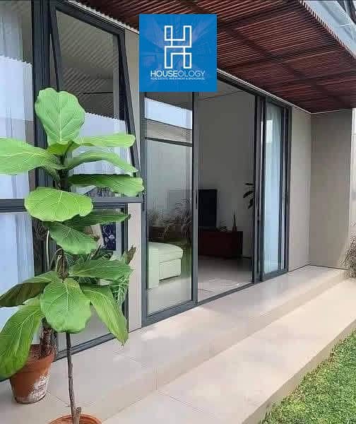 Corner townhouse for sale at a special price in Patio Town, Fifth Settlement, with installments over the longest payment period and near delivery. - Widok 4