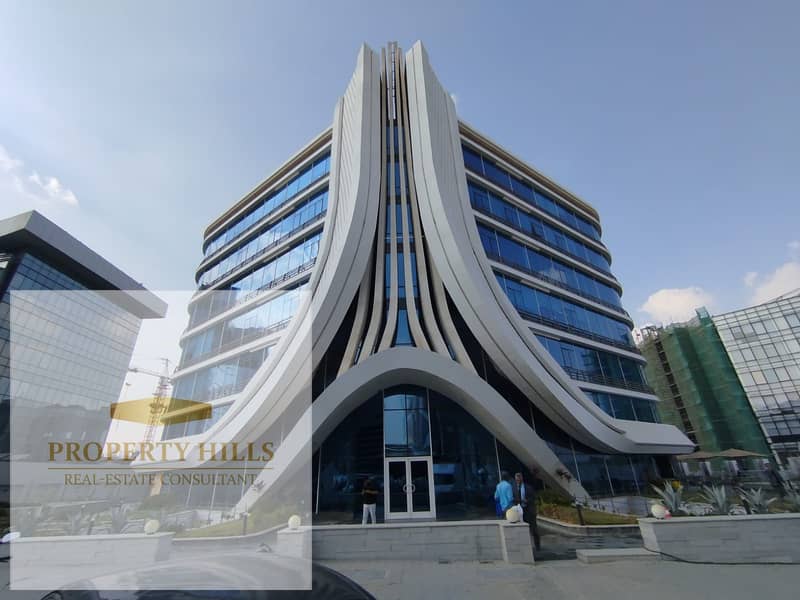 Fully finished administrative office with air conditioning for sale, immediate occupancy, ground floor in Fifth Settlement - Więcej