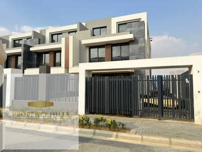 5 Bedroom Villa for Sale in New Cairo, Cairo - IMG_4988. jpg