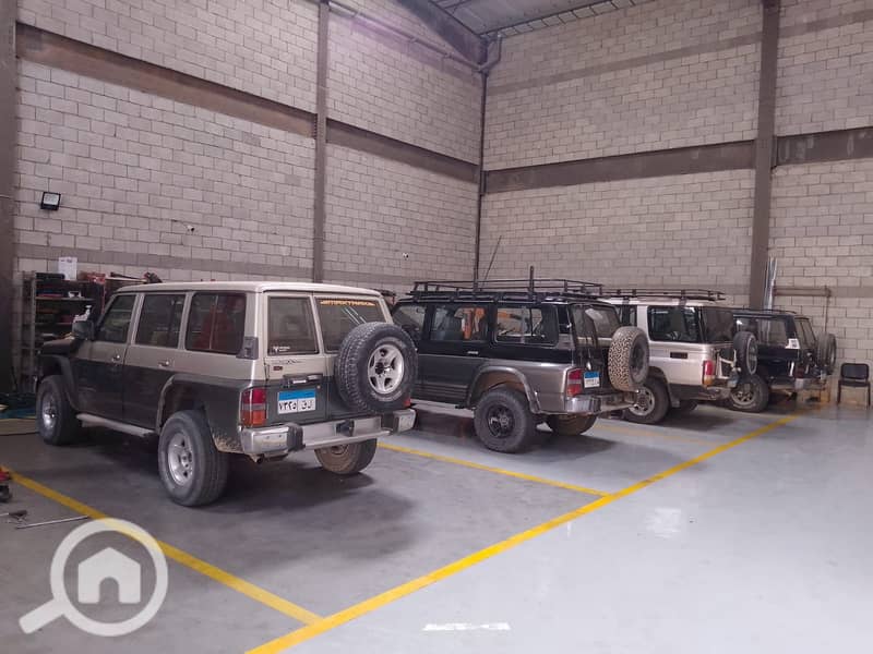 Service warehouse for rent in the industrial area - October Polaris. Price based on equipment. – další
