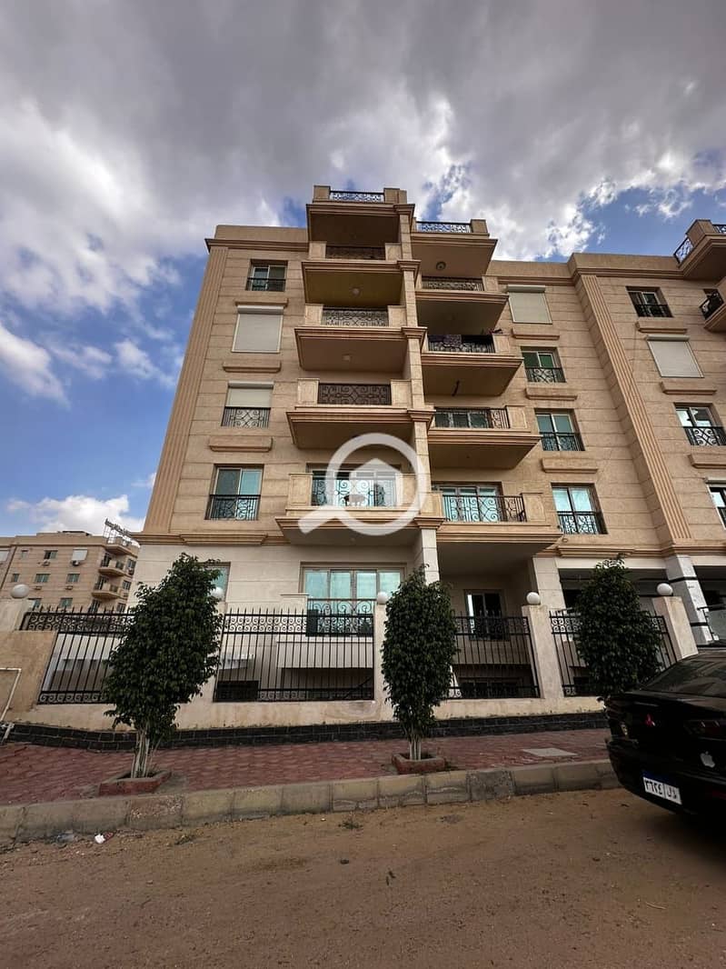 Ground floor administrative office with a private entrance and garden next to the Maadi Ring Road near Carrefour Al-Ma’raj Al-‘Ulwi - More