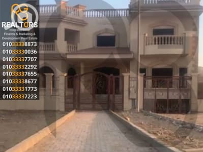 7 Bedroom Villa for Sale in Sheikh Zayed, Giza - 2. png