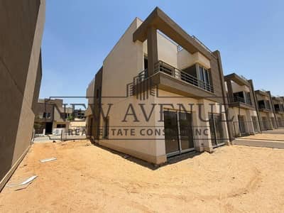 4 Bedroom Villa for Sale in New Cairo, Cairo - 99826830-b6a0-4bed-85fa-caaf7db97afc. jfif. jpg 4 Bedroom Villa for Sale in New Cairo, Cairo - 99826830-b6a0-4bed-85fa-caaf7db97afc. jfif. jpg
