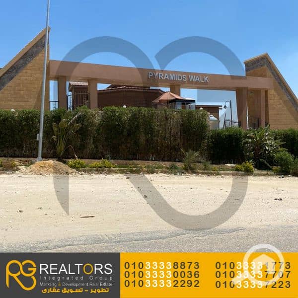 Twin House Villa for Sale, 365 sq m, Pyramids Walk Compound, Ultra Super Lux, Prime Location – pohled 2