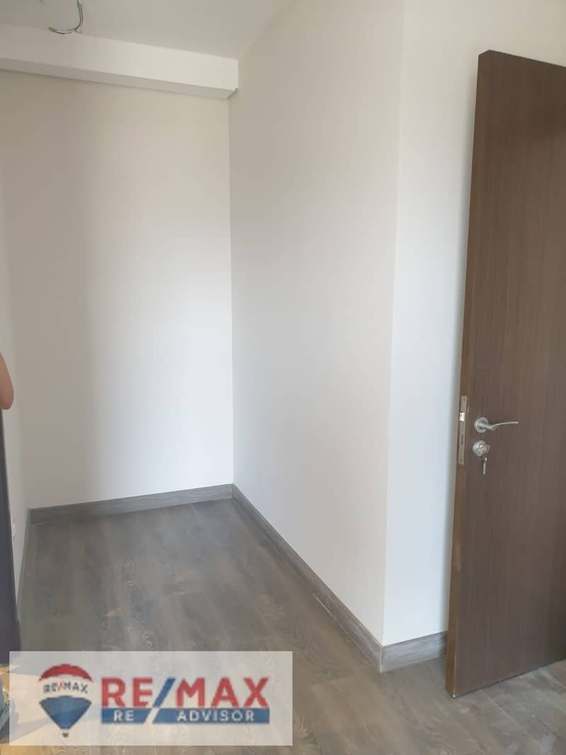 Apartment for Rent in Zed Towers – Zed West – Sheikh Zayed - Widok 3