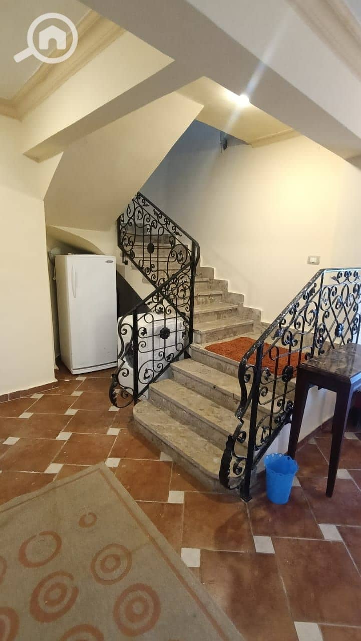 4 91385. jpg