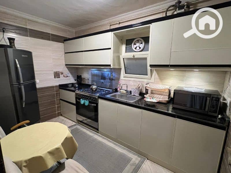 Apartment Fully furnished for rent in a prime location in Dar Misr 12 Compound, Sheikh Zayed - Widok 6