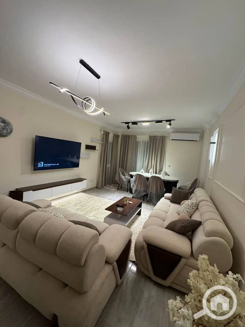 Al Sheikh Zayed – pohled 2