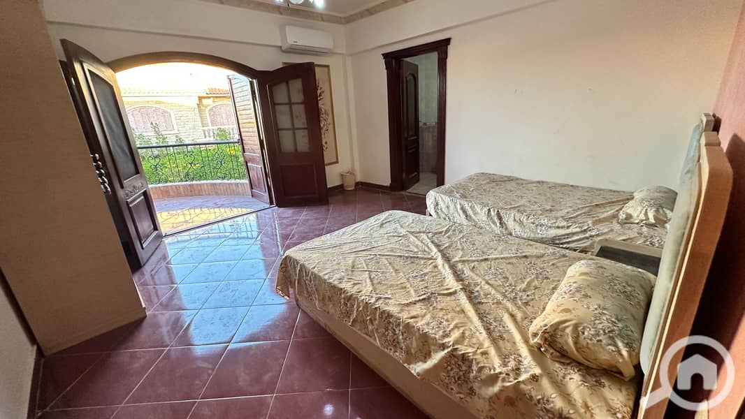 Villa for rent, 3 air-conditioned rooms and 4 bathrooms with a sea view - Widok 4