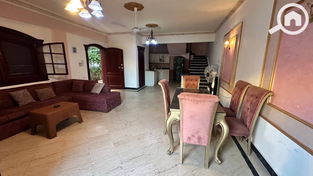 Villa for rent, 3 air-conditioned rooms and 4 bathrooms with a sea view - Więcej