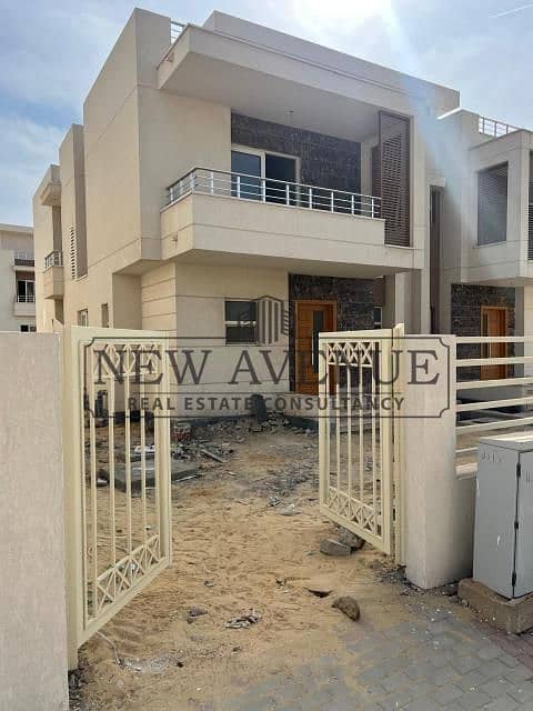 Twin House 248m for Sale in Vivens Shorouk | 4 Bedrooms, Private Parking, Prime Open View Lake & Landscape, Total Price 15,000,000 EGP - Mais