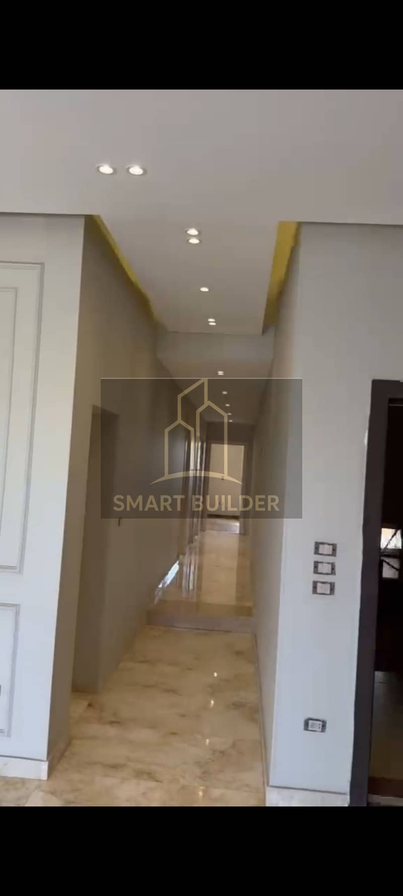 Roof half apartment for sale in Al-Banafsaj, Villas of the First Settlement, ultra-super-luxury finishing, elevator, fully reconciled, all services and facilities, excellent location near Gate 13 of Al-Rehab, villa entrance and elegant facade. - Widok 4