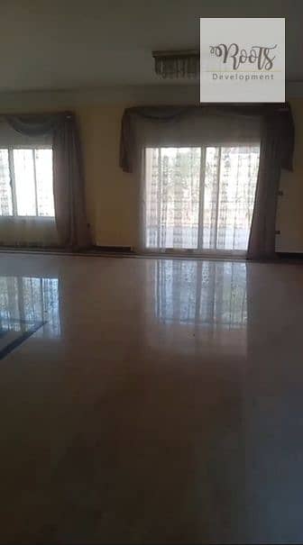For Rent Standalone Villa With Garden ,Overlooking Landscape,Fully Finished ,in Royal City Compound, AlSheikh Zayed. - Więcej